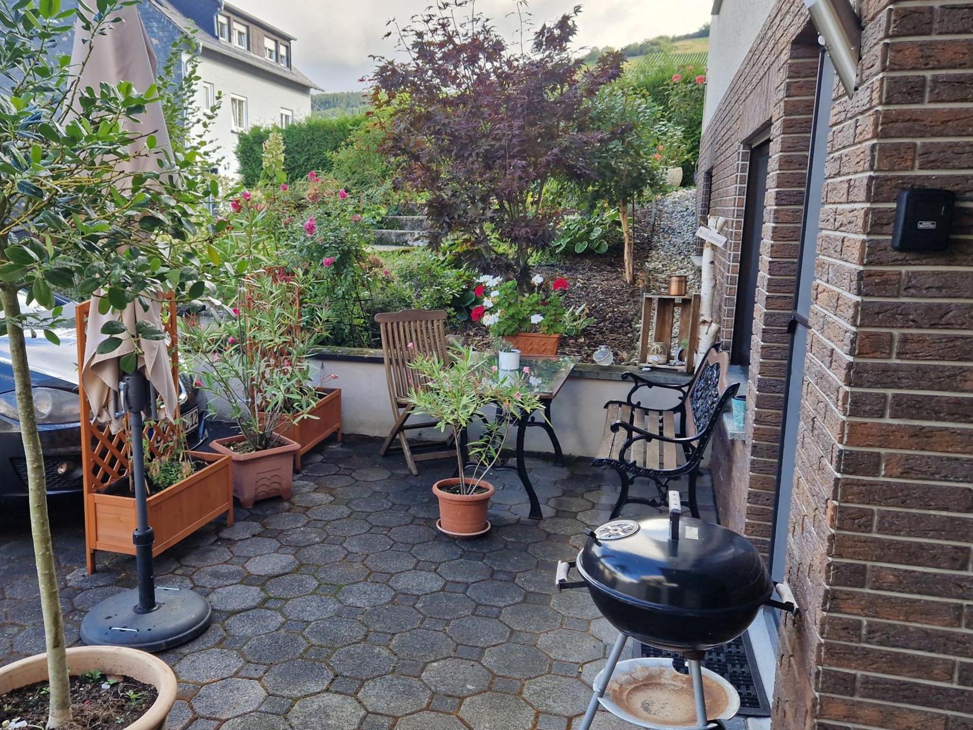 Ferienwohnung Im Moseltal Veldenz Bagian luar foto